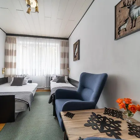 Gencjana Alojamento de Acomodação e Pequeno-almoço Szklarska Poręba