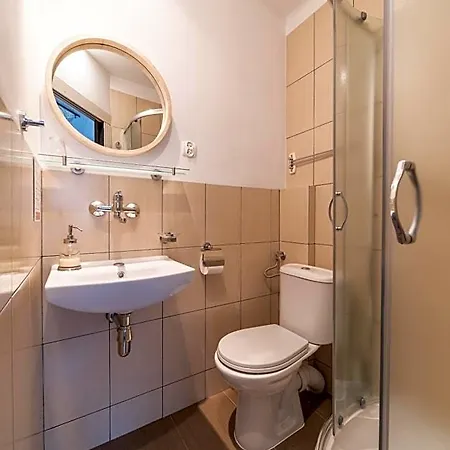 Gencjana Bed & Breakfast 3*