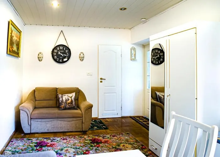 Gencjana Готель типу 