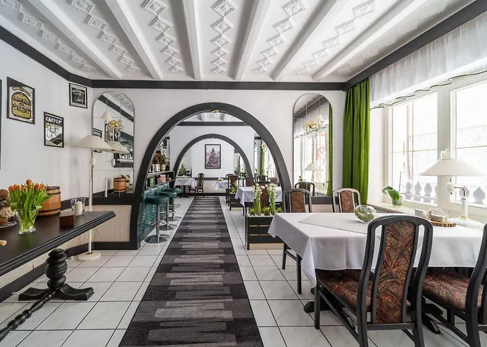 Gencjana Готель типу 